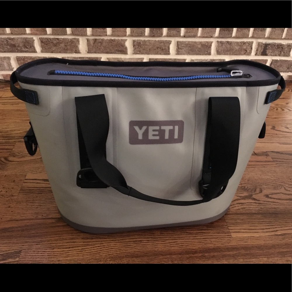 Yeti Hopper 20 Soft Cooler Bag